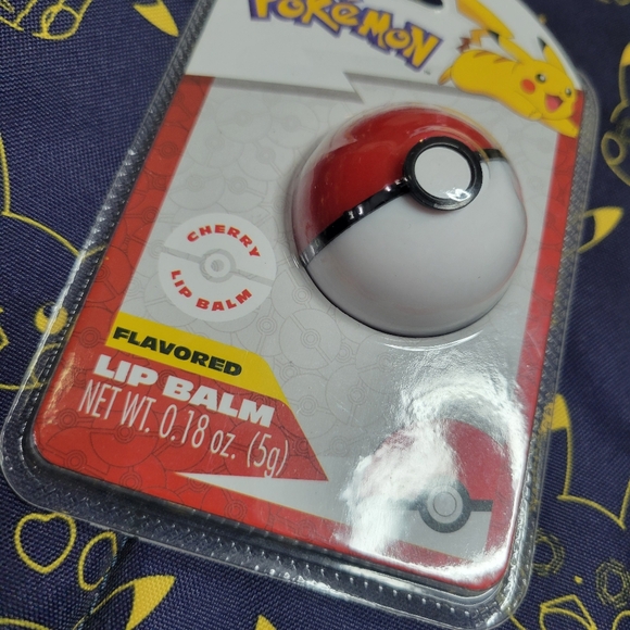 Pokeball Chapstick - Picture 2 of 5